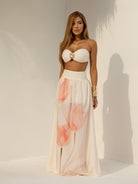 Conjunto Blooming: Saia Longa Floral e Top Tomara Que Caia Concha Elegante
